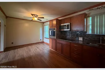 714 Conifer Circle, Jacksonville, NC 28540 - Photo 8