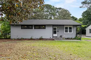 530 Oak Ln, Jacksonville, NC 28540 - Photo 2