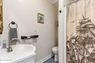 105 Tennessee Ave, Carolina Beach, NC 28428 - Photo 18
