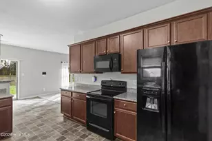 3279 Austin Ave, New Bern, NC 28562 - Photo 10