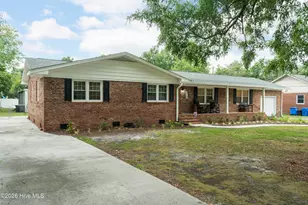 810 Bragg Dr, Wilmington, NC 28409 - Photo 8