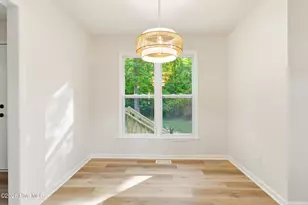 127 Hillingdale Dr, Washington, NC 27889 - Photo 10