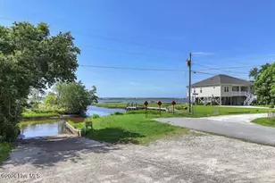 164 Bahama Dr, Hampstead, NC 28443 - Photo 4