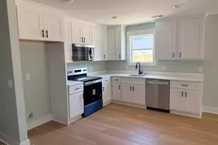302 Pine Ct, Hampstead, NC 28443 - Photo 32