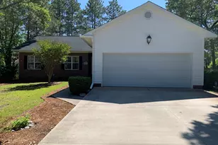 1455 Longleaf Dr E, Pinehurst, NC 28374 - Photo 1