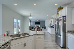 316 Naval Store Dr, Jacksonville, NC 28546 - Photo 6