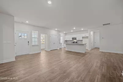 253 Lake Tyler Drive, New Bern, NC 28560 - Photo 8