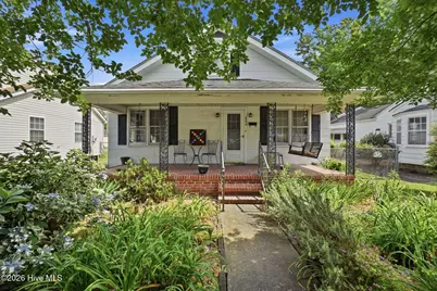 806 Maple Street, Elizabeth City, NC 27909 - Photo 1