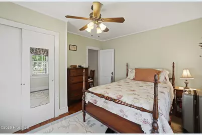 806 Maple Street, Elizabeth City, NC 27909 - Photo 24