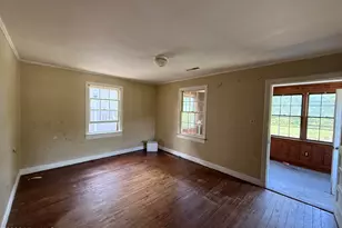 709 E Vernon Ave, Kinston, NC 28501 - Photo 8