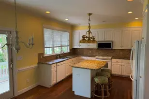 409 Mayfair Dr, Rocky Mount, NC 27804 - Photo 8