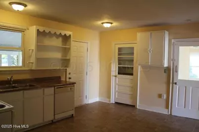 [Address not provided], Wilmington, NC 28403 - Photo 2