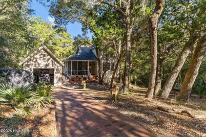 7 Col William Rhett Trail, Bald Head Island, NC 28461 - Photo 2
