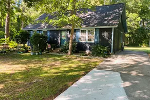 744 Mrs Tates Rd, Whiteville, NC 28472 - Photo 2