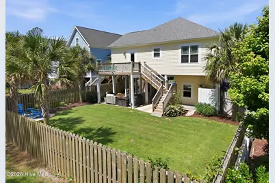 206 NE 61st Street, Oak Island, NC 28465 - Photo 6