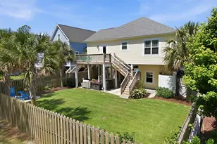 206 NE 61st St, Oak Island, NC 28465 - Photo 6