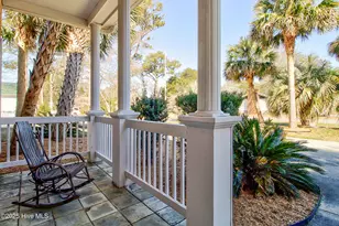 613 Clarendon Ave, Carolina Beach, NC 28428 - Photo 6