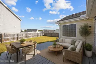 201 Quincy Ct, New Bern, NC 28560 - Photo 6