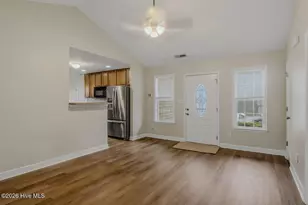 406 Jasmine Ln, Jacksonville, NC 28546 - Photo 4