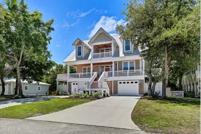 213 Oak Outlook Way, Carolina Beach, NC 28428 - Photo 4