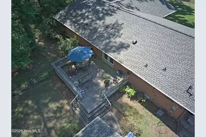 705 N Edgewood Circle, Whiteville, NC 28472 - Photo 12
