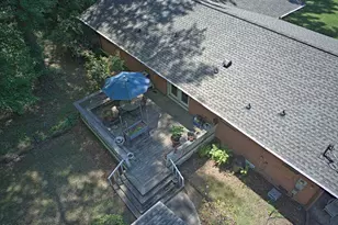 705 N Edgewood Cir, Whiteville, NC 28472 - Photo 12