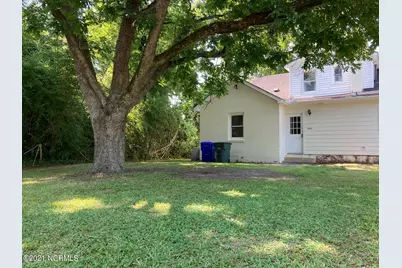 2301 E 4th Street, Greenville, NC 27858 - Photo 4