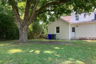 2301 E 4th St, Greenville, NC 27858 - Photo 4