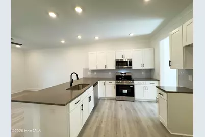 547 Timbercrest Circle SE, Bolivia, NC 28422 - Photo 10