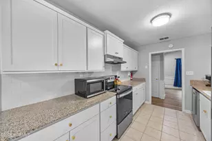 429 Crow's Nest Ln, Sneads Ferry, NC 28460 - Photo 18