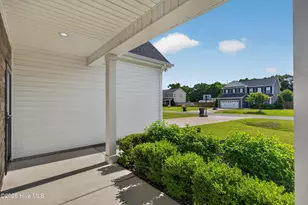 50 S Lord Wallace Ct, Rocky Point, NC 28457 - Photo 8