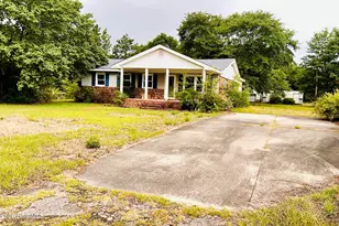 233 Lakeview Trail, Rockingham, NC 28379 - Photo 2