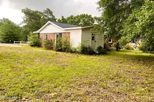 233 Lakeview Trail, Rockingham, NC 28379 - Photo 4