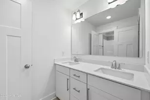830 Winds Wy, Aberdeen, NC 28315 - Photo 34