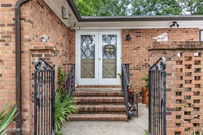 1209 W Highland Avenue, Kinston, NC 28501 - Photo 6