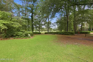 114 E Fairway Dr, Washington, NC 27889 - Photo 8