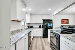718 Azalea Dr, Hampstead, NC 28443 - Photo 8
