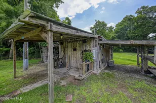 298 Comfort Rd, Richlands, NC 28574 - Photo 28