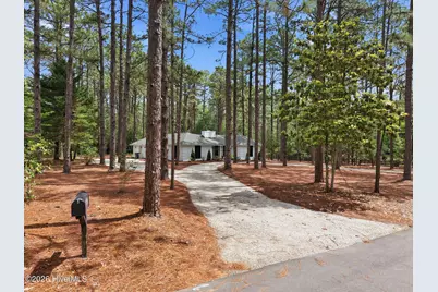 355 Serpentine Drive, Southern Pines, NC 28387 - Photo 6