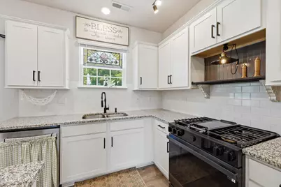 116 Featherstone Lane, New Bern, NC 28562 - Photo 14