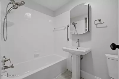 2307 Princess Place Drive, Wilmington, NC 28405 - Photo 32