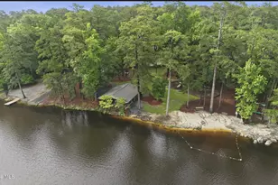 17 Shadow Ln, Whispering Pines, NC 28327 - Photo 36