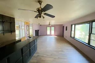 301 S Wilson St, Fremont, NC 27830 - Photo 20