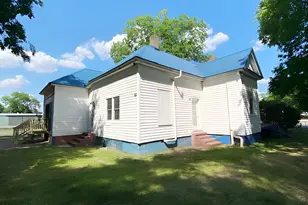 301 S Wilson St, Fremont, NC 27830 - Photo 8