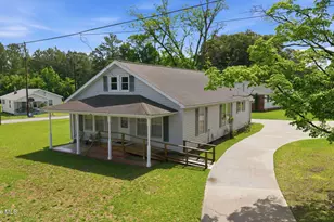 46 Elizabeth Ave, Chocowinity, NC 27817 - Photo 1