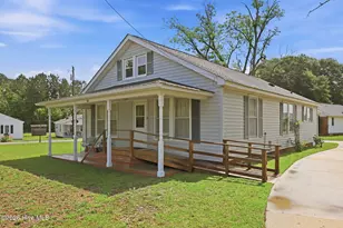 46 Elizabeth Ave, Chocowinity, NC 27817 - Photo 6