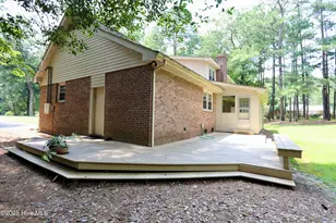 202 Haldane Dr, Southern Pines, NC 28387 - Photo 28