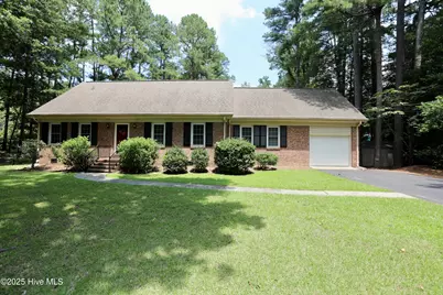 202 Haldane Drive, Southern Pines, NC 28387 - Photo 4