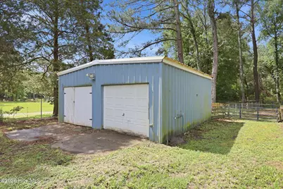 1040 Broad Creek Road, New Bern, NC 28560 - Photo 30