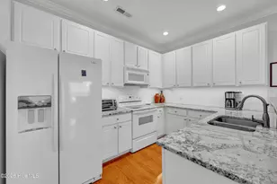 1626 Honeybee Ln, Wilmington, NC 28412 - Photo 12